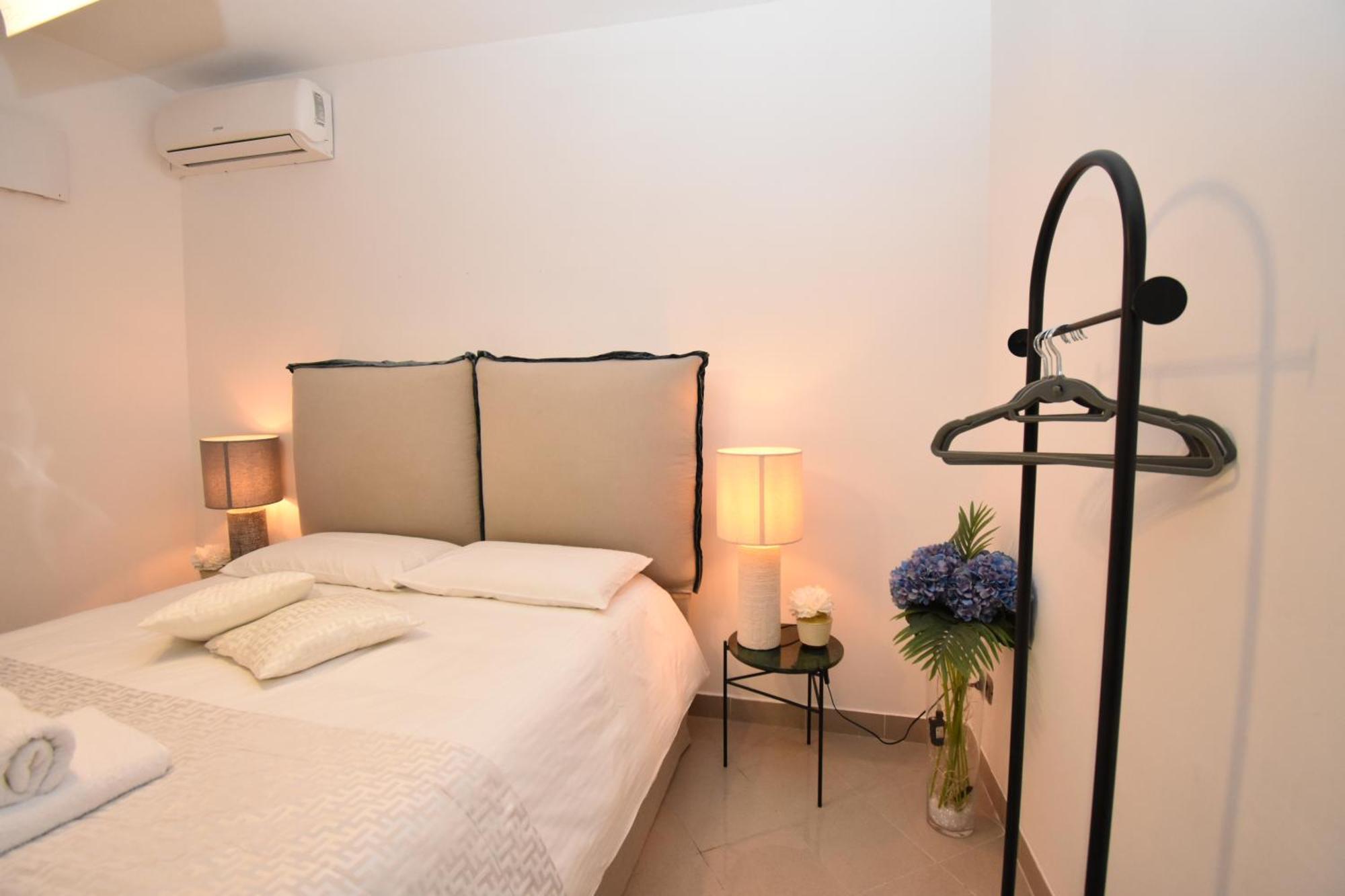 רומא Diasof Apartments מראה חיצוני תמונה