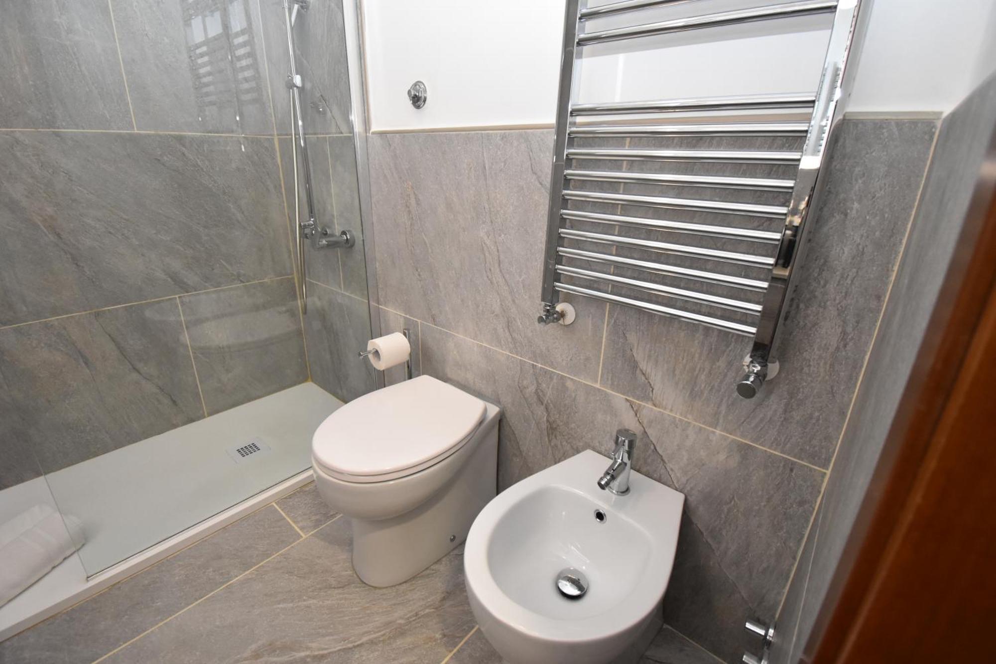 רומא Diasof Apartments מראה חיצוני תמונה