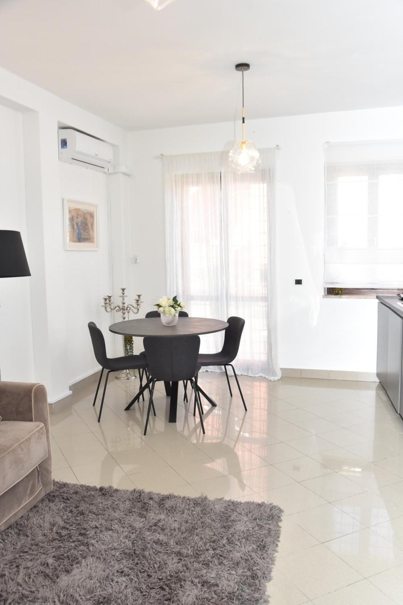 רומא Diasof Apartments מראה חיצוני תמונה